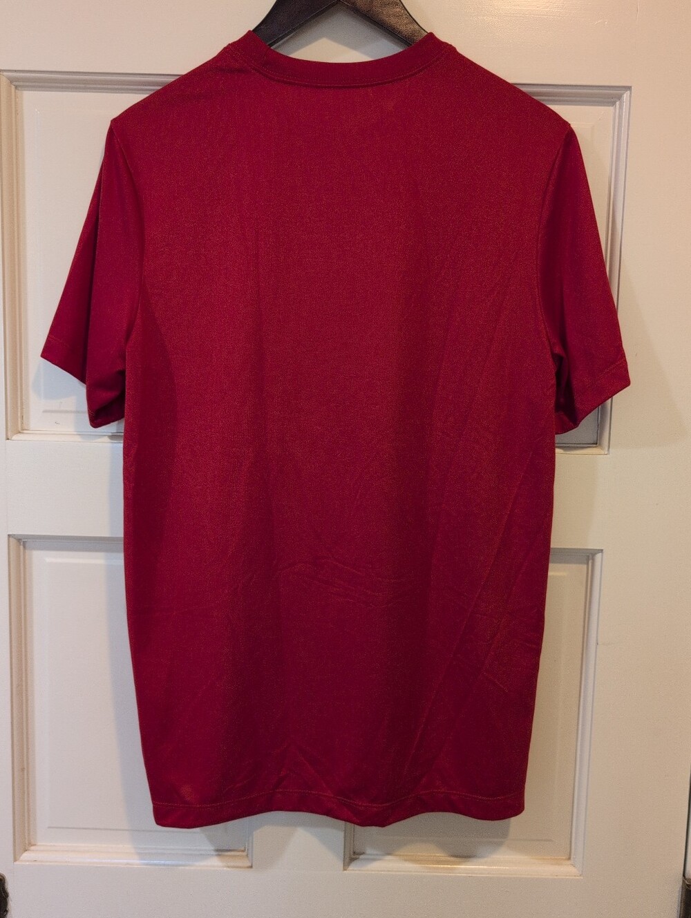 The Nike Tee Men’s Red Short-Sleeve Black Swoosh Front Graphic Medium Dri-Fit - Picture 7 of 7